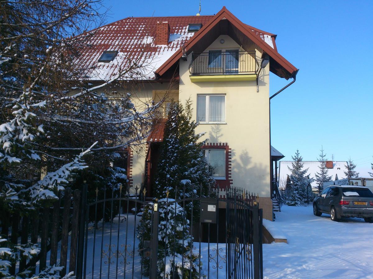 Willa Zamkowisko Golubie Exterior foto